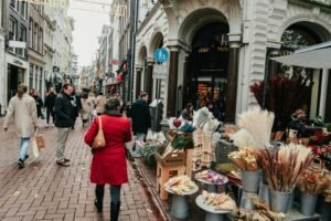 Amsterdam has independent shops, markets, bookstores, design stores, and souvenir shops.